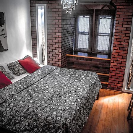 Celebrities Hotel Montreal Luaran gambar