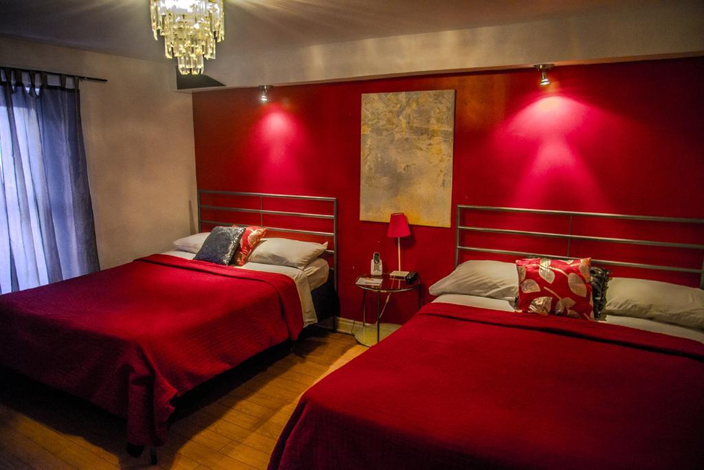 Celebrities Hotel Montreal Luaran gambar
